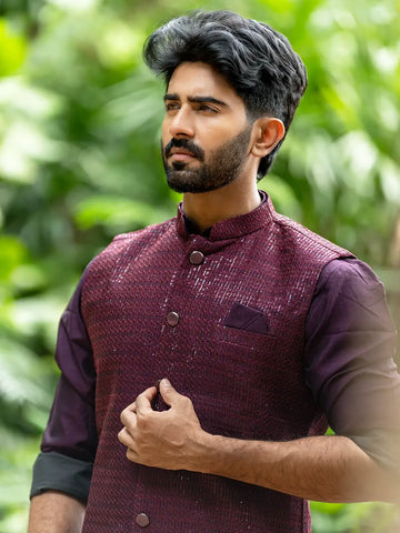 Deep Maroon Sequin Textured Cotton Kurta With Jacket For Men - Diadem