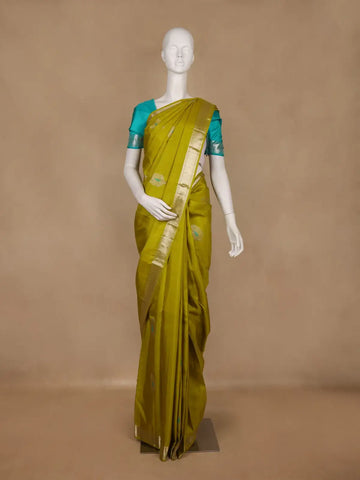 Green Paisley Design Woven Pure Kanchipuram Silk Saree - Diadem