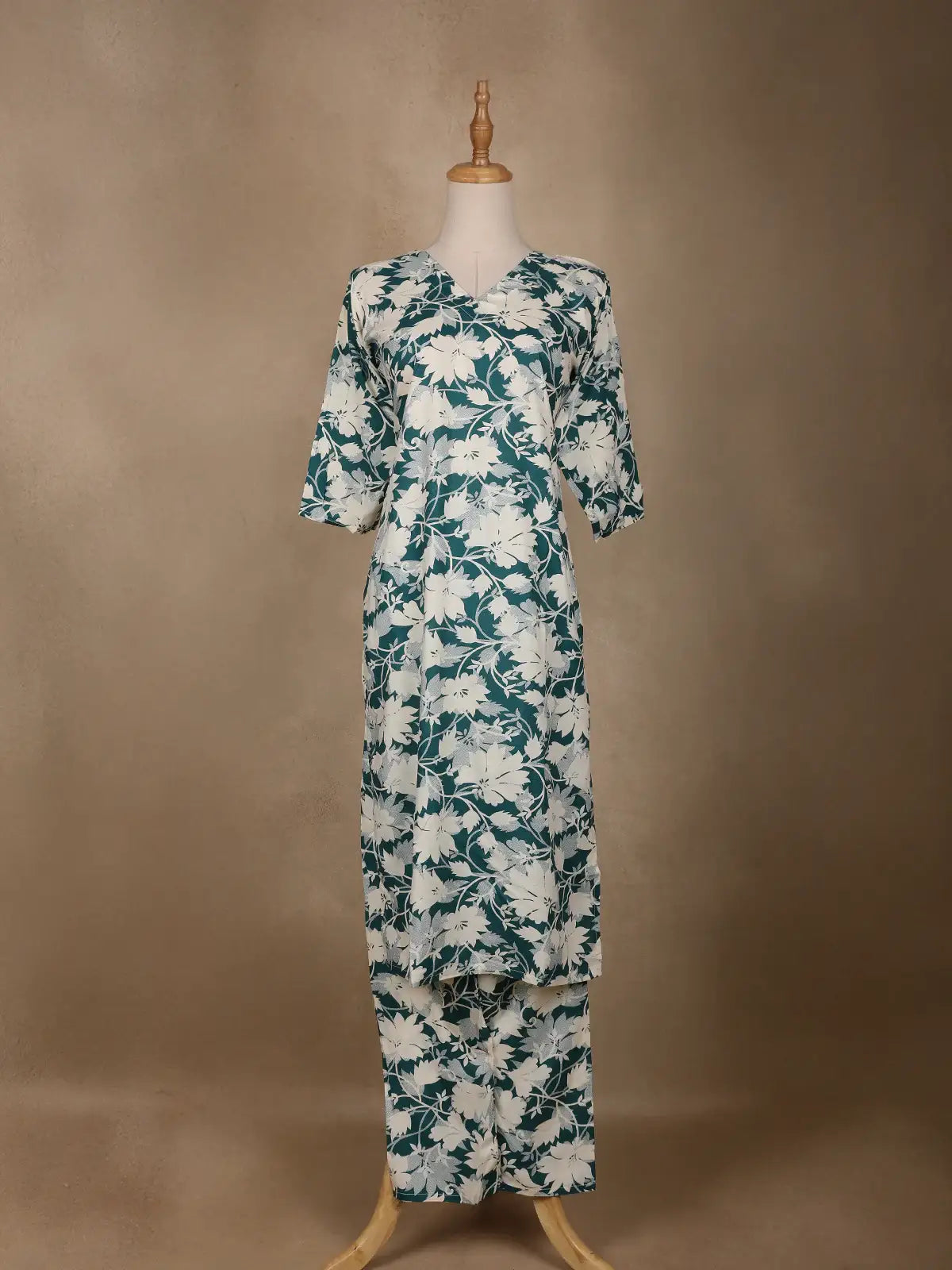 Green Floral Designed Cotton Salwar Suit - Diadem