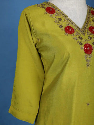 Green Floral Designed Semi Silk Salwar Suit - Diadem