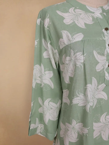 Green Floral Printed Cotton Kurti Top - Diadem