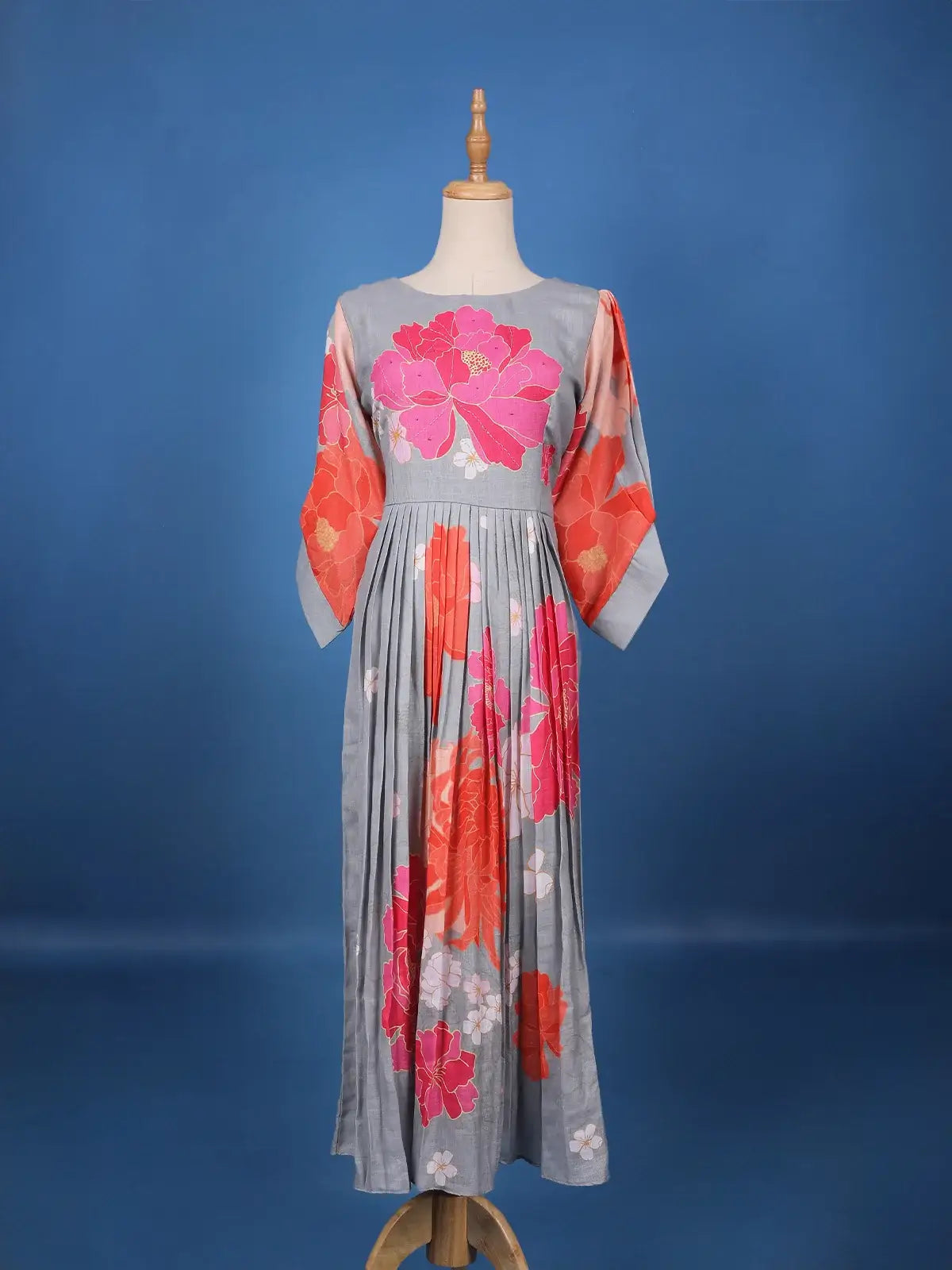 Grey Floral Designed Cotton Kurti - Diadem