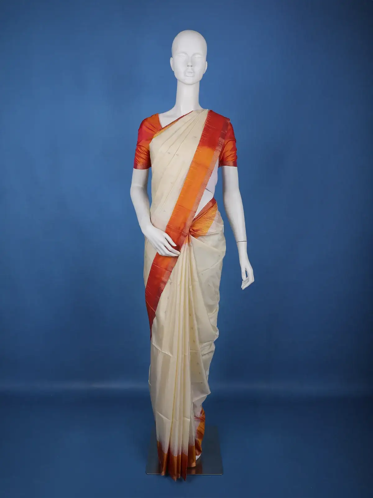 Ivory Cream Diamond motifs Zari Woven Soft Silk Saree - Diadem