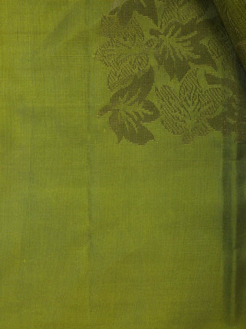 Leaf Green Floral Design Zari Woven Soft Silk Saree - Diadem