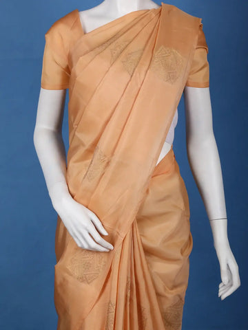 Light Peach Geometric Design Zari Woven Soft Silk Saree - Diadem