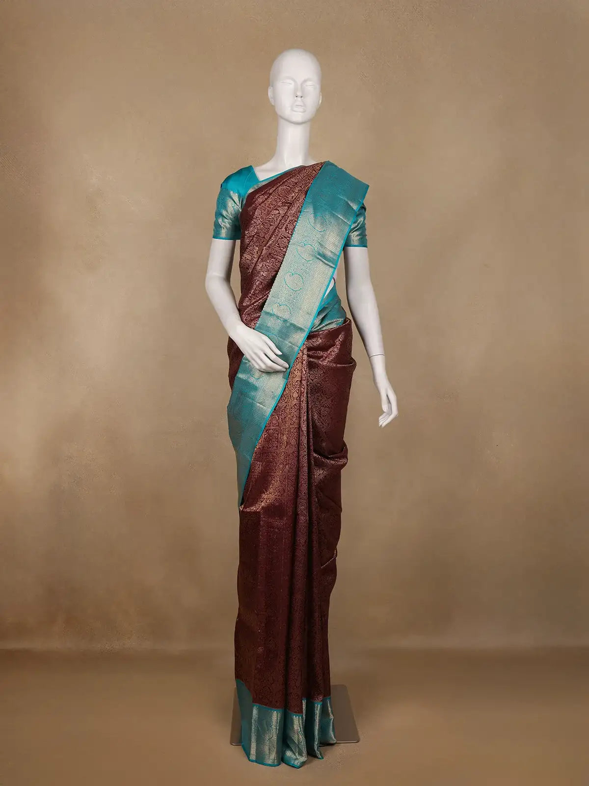 Burgundy Floral Woven Pure Kanchipuram Silk Saree - Diadem