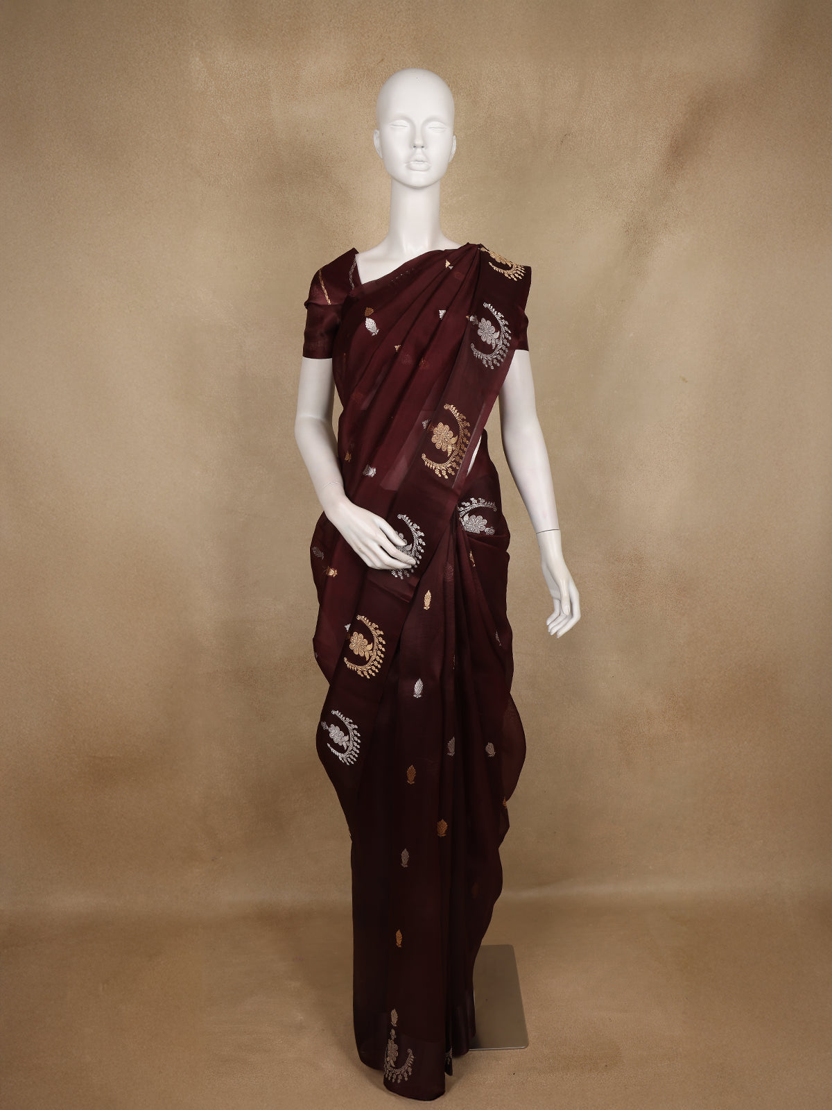 Maroon Paisley Butta Woven Design Banarasi Silk Saree