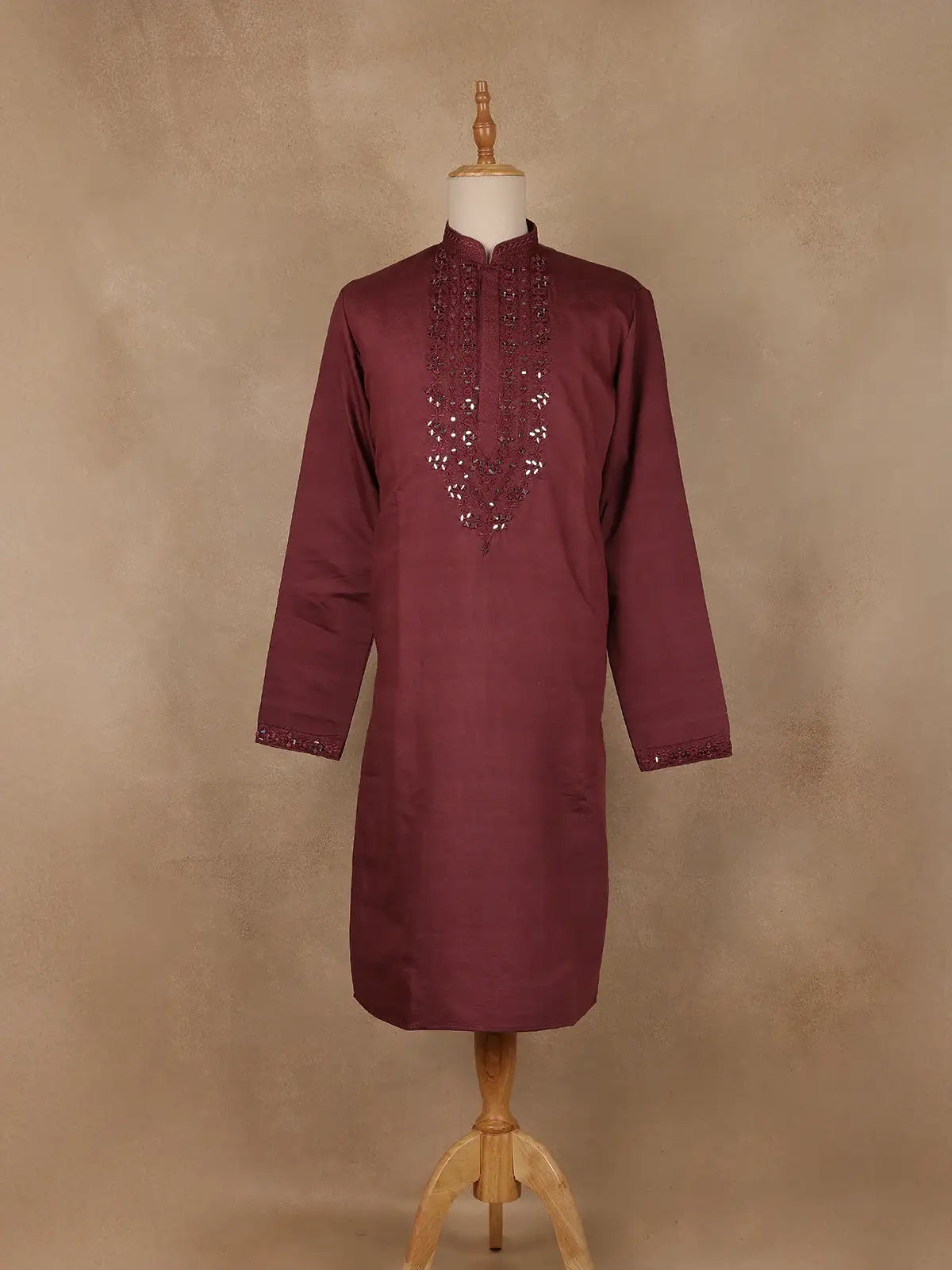 Maroon Solid Design Cotton Kurta - Diadem