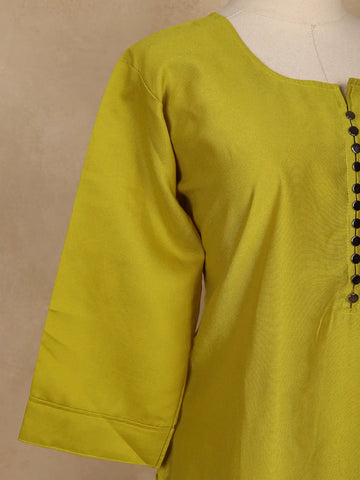 Mustard Green Solid Cotton Kurti With Button Detailing - Diadem