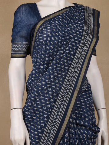 Navy Blue Paisley Design Cotton Saree With Zari Border - Diadem