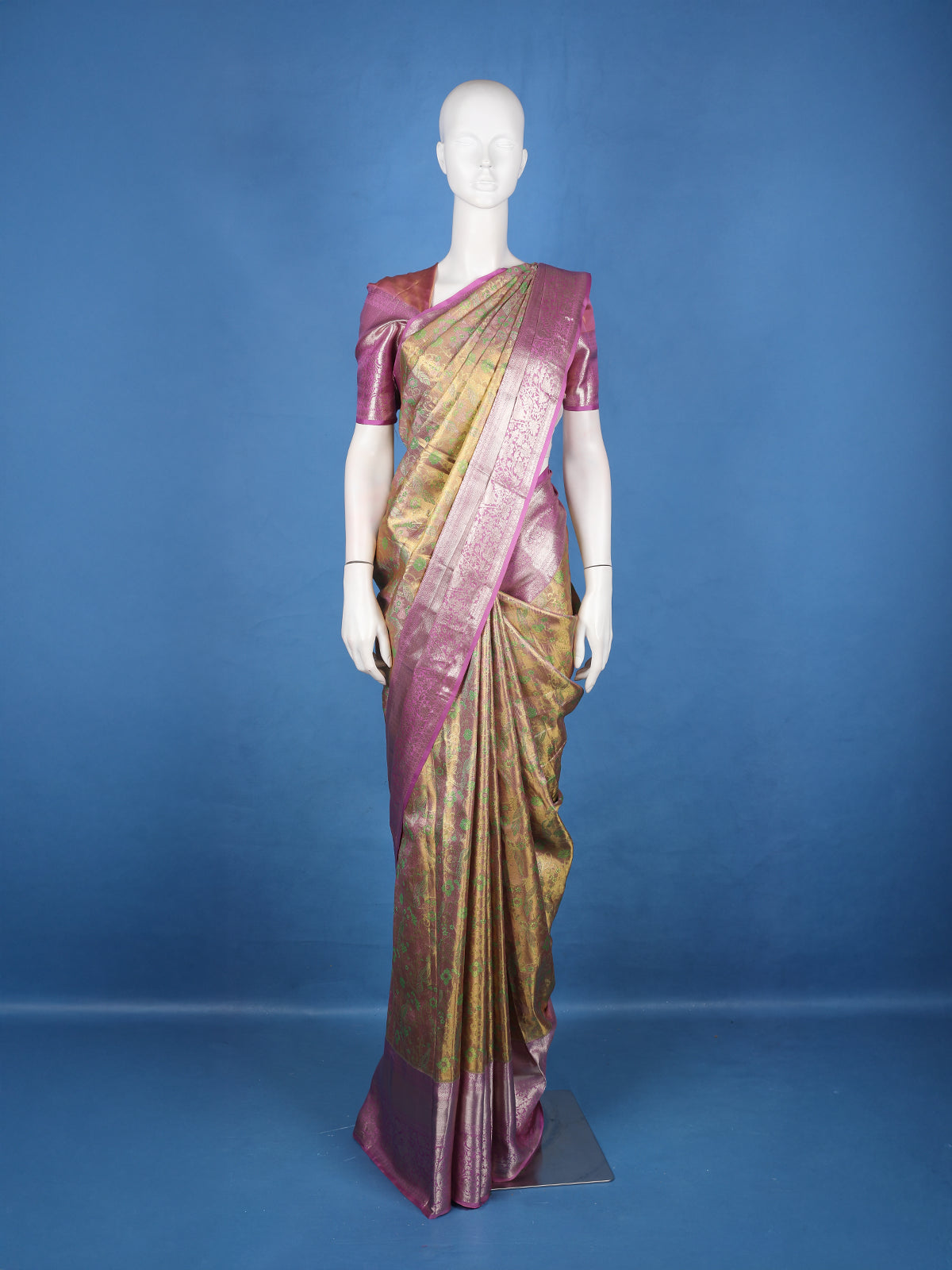 Olive Green Paisley Woven Design Pure Kanchipuram Silk Saree