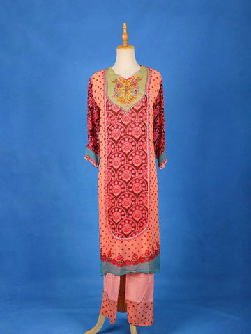 Pink Crepe Straight Cut Salwar Suit Adorned with Floral Prints, With 3/4 Sleeves - Diadem