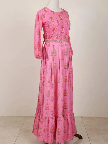 Pink Long Kurti Adorned with Floral Prints - Diadem
