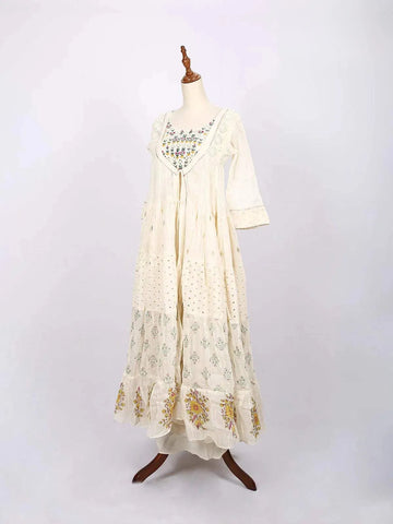 Ivory Long Kurti Enhanced with Floral Prints and Thread work - Diadem