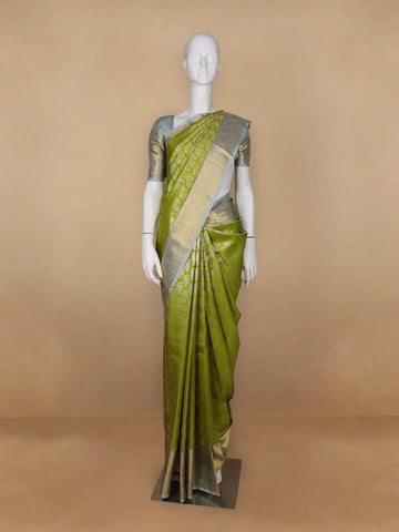 Parrot Green paisley Woven Pure Kanchipuram Silk Saree - Diadem
