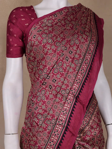 Pink Ajrak Print Mul Mul Cotton Saree - Diadem