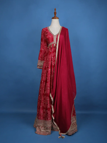 Queen Pink Floral Design Bead And Printed Work Georgette Gown - Diadem