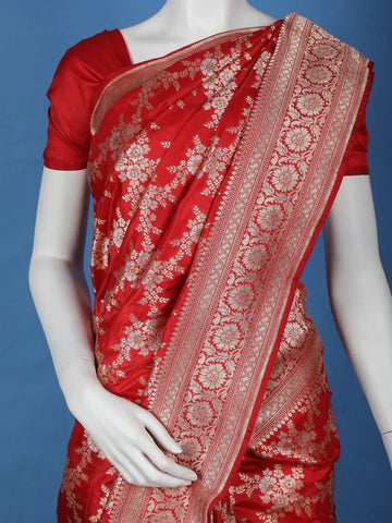 Radiant Red Floral Design Banarasi Silk Saree - Diadem