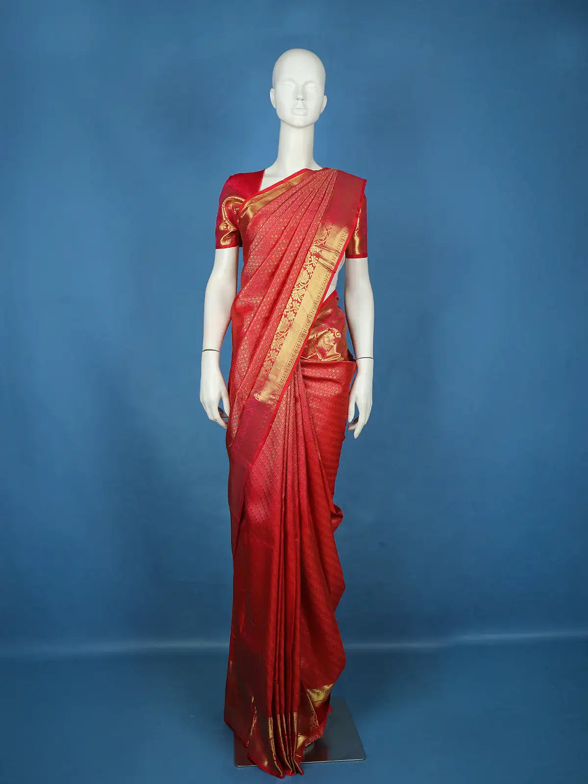 Red Diamond Butta Woven Pure Kanchipuram Silk Saree With Golden Zari Border - Diadem