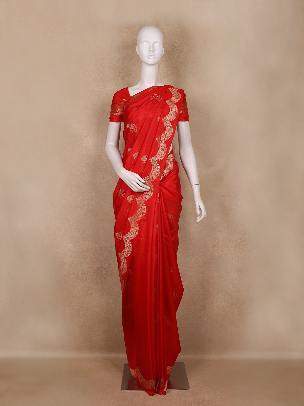 Red Floral Butta  Woven Katan Banarasi Saree