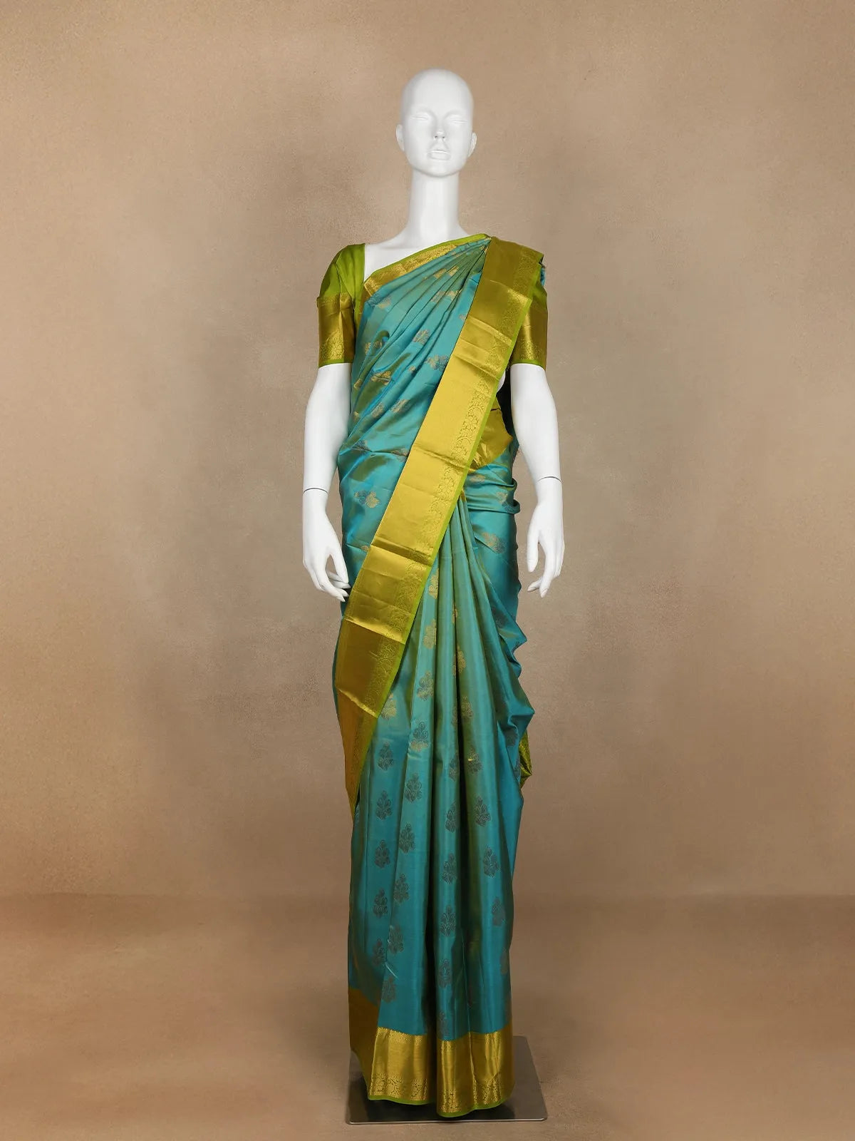 Teal Green Pure Kanchipuram Bridal Silk Saree with Floral Motif & Zari Border - Diadem