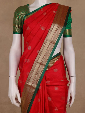 Vermilion Red Floral Motif Banarasi Silk Saree - Diadem