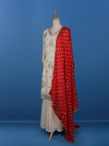 White Floral Designed Georgette Salwar Suit - Diadem