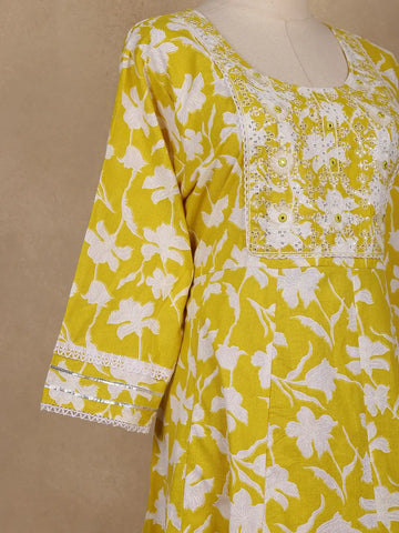 Yellow Floral Printed Cotton Salwar Suit With Dupatta - Diadem