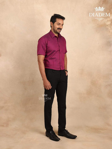 Solid Burgundy Cotton Half Sleeve Shirt - Diadem