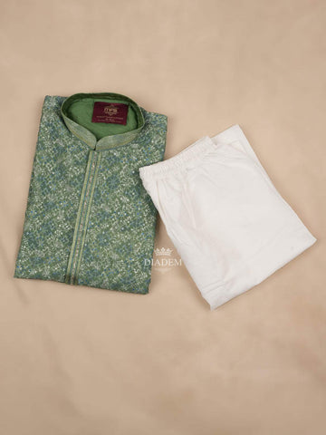 Green Kurta Set With Floral Embroidery Designs, With Pant - Diadem
