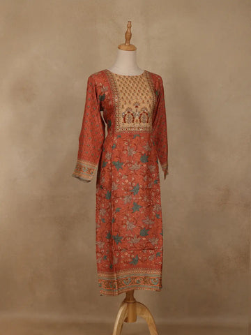 peach Floral Printed Rayon Kurti - Diadem