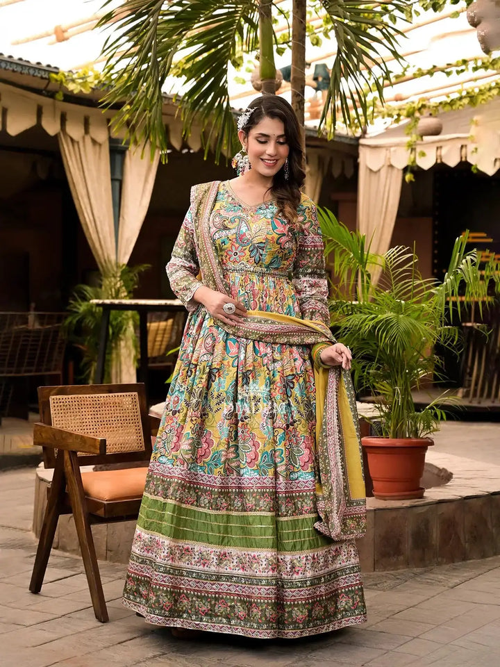 The Ultimate Guide to Kurti Neck Designs | Diadem The Ultimate Guide to Kurti Neck Designs | Diadem