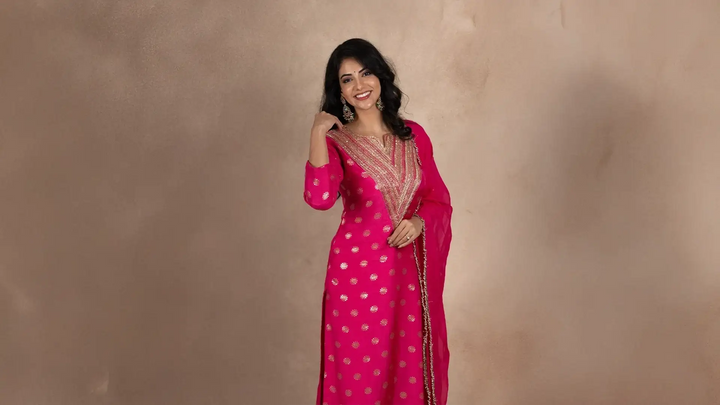 Which Fabric Is Best for Salwar Suits? - Diadem