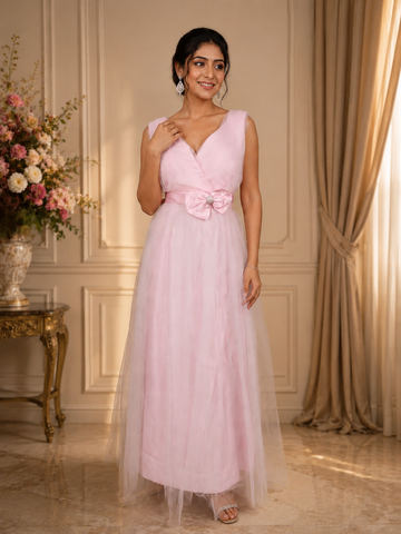 Gowns for Engagement – Ring Ceremony Styles for Brides and Guests