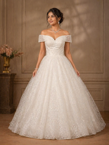 Model wearing bride white wedding gown