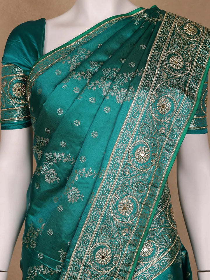 Peacock Green Floral Designed Bridal Banarasi Silk Saree - Diadem