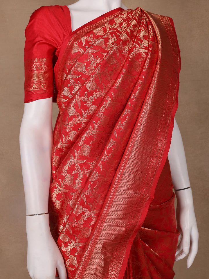 Red Floral Woven Banarasi Silk Saree - Diadem