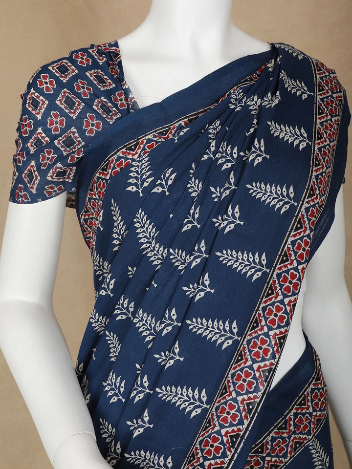 Blue Leaf Designed Cotton Saree - Diadem