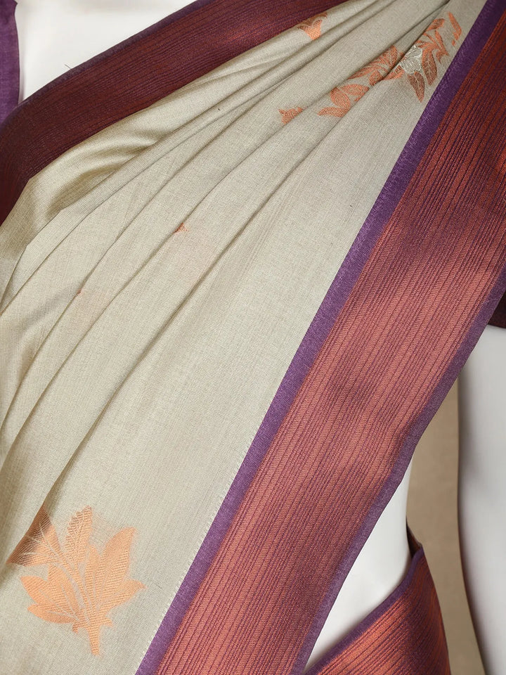 Pale Green Floral Designed Art Silk Saree - Diadem