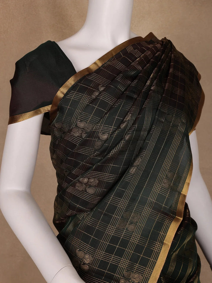 Deep Bottle Green Small Checked Peacock Motif Kanchipuram Silk Saree - Diadem