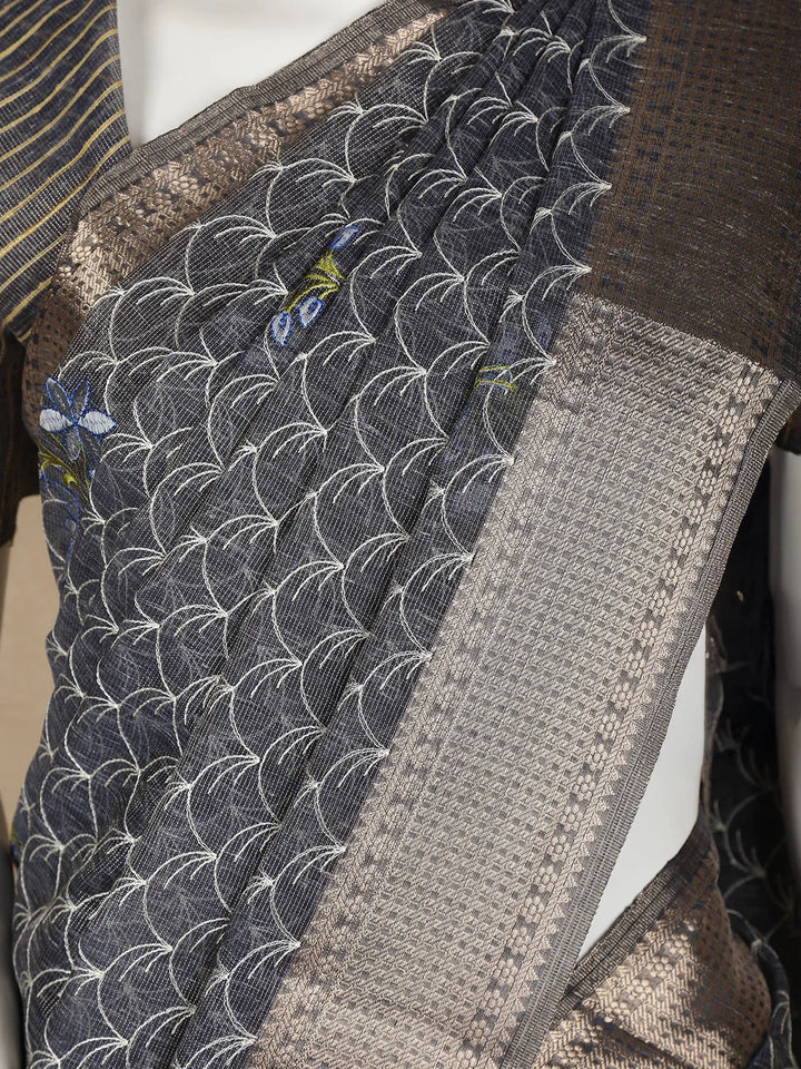 Grey Scallop Designed Cotton Casual Saree - Diadem