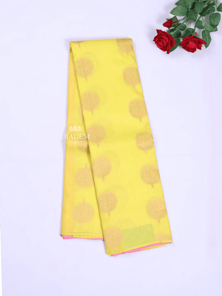 Yellow Silk Saree with Tree Motif on the body and Without Border - Diadem