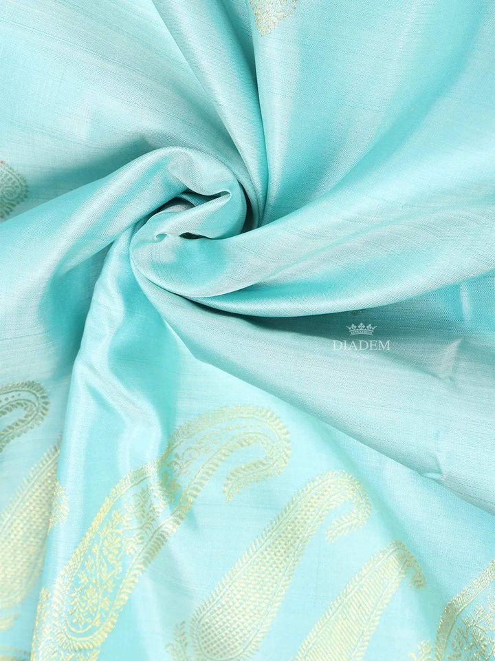 Sky Blue Pure Kanchipuram Bridal Silk Saree with Zari Butta on the Body with Zari Border - Diadem