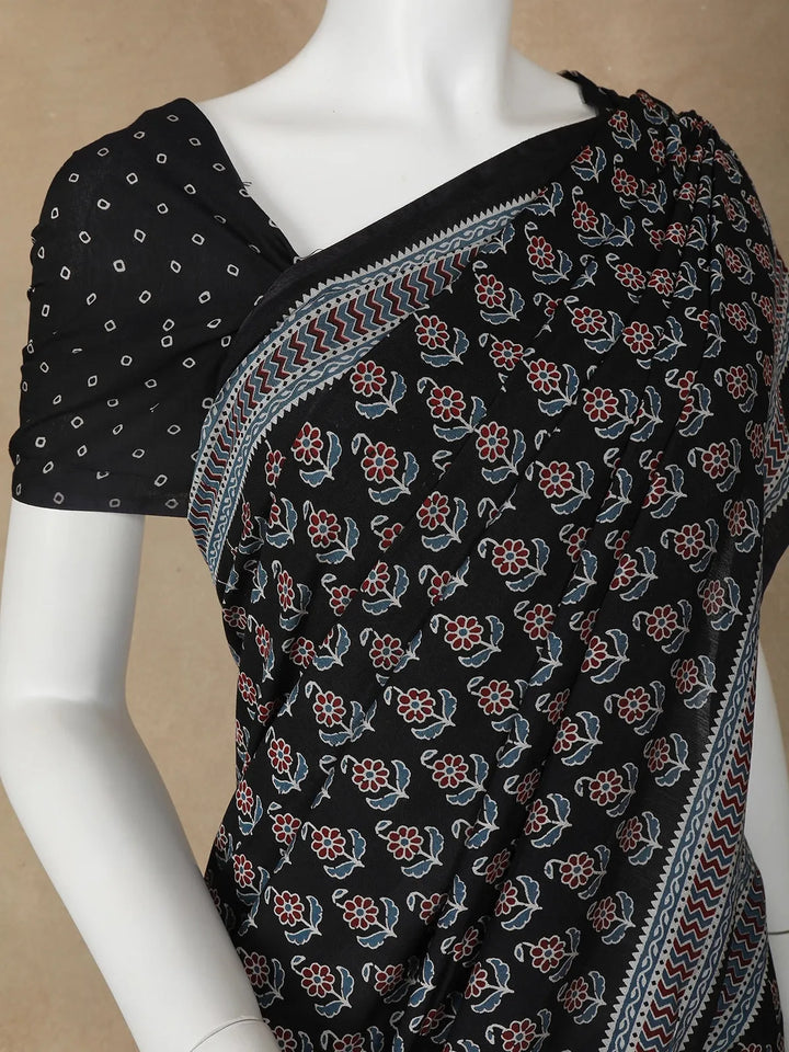 Black Floral Design Cotton Saree - Diadem