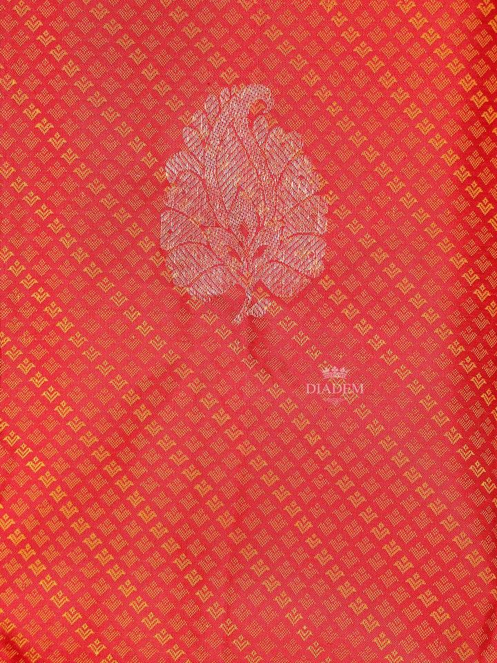 Red Pure Kanchipuram Bridal Silk Saree with Leaf Jacquard Design on the Body with Zari Border - Diadem