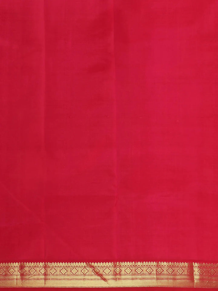 Parrot Green Checked Designs Pure Kanchipuram Silk Saree - Diadem
