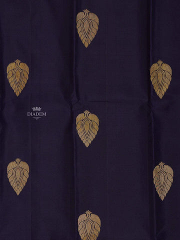 Dark Blue Pure Kanchipuram Bridal Silk Saree with Leaf Motif on the Body with Zari Border - Diadem