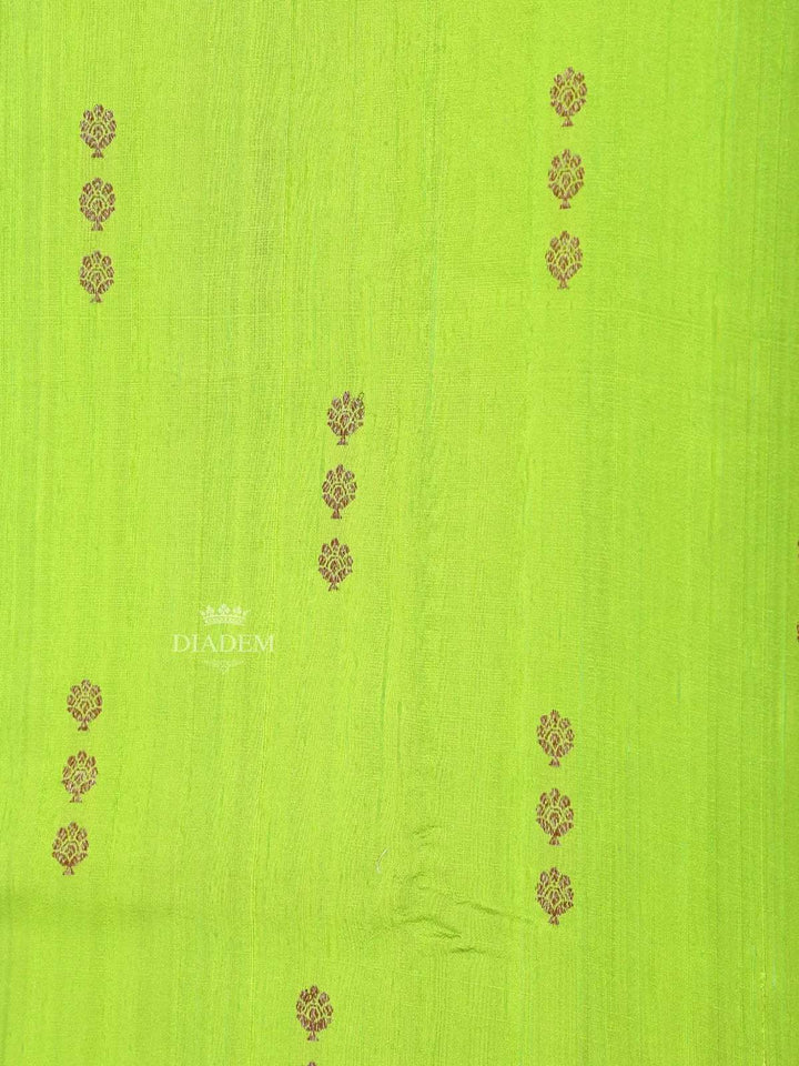 Light Green Banarasi Saree with Floral Design on the Body with Contrast Zari Border - Diadem