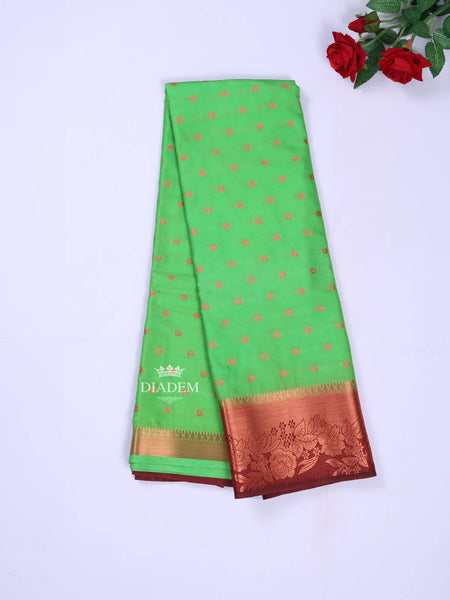 Green Art Silk Saree with Floral Motif on the body and Contrast Zari Border - Diadem