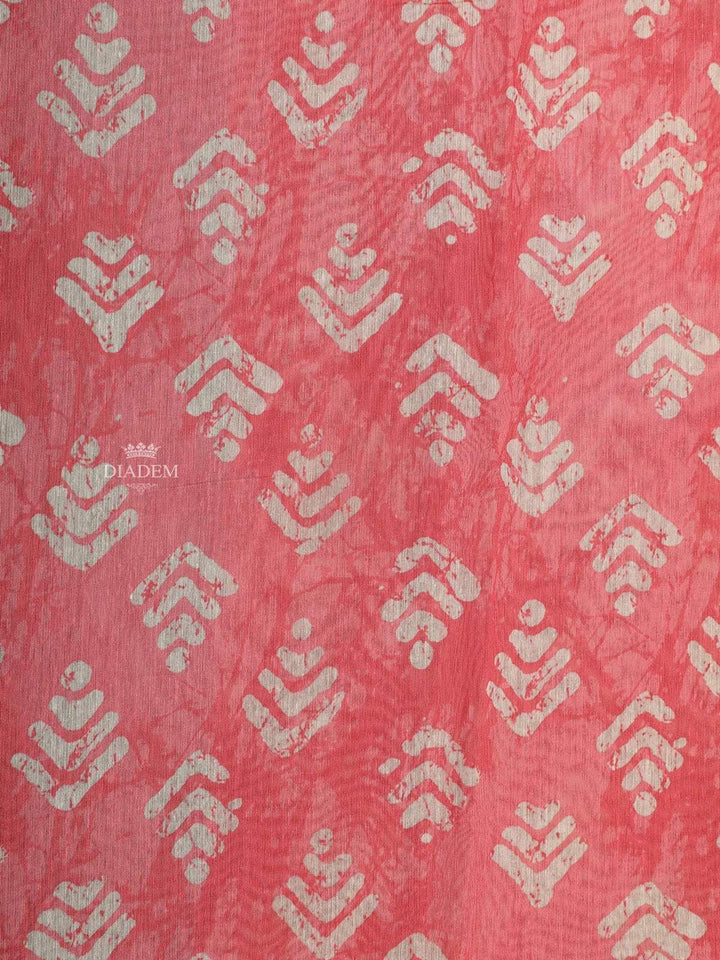 Red Pink Chanderi Silk Saree with Chevron Design on the Body with Contrast Border - Diadem